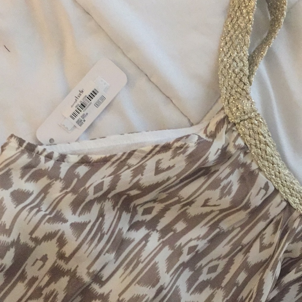 👗 - Picture 2 of 2